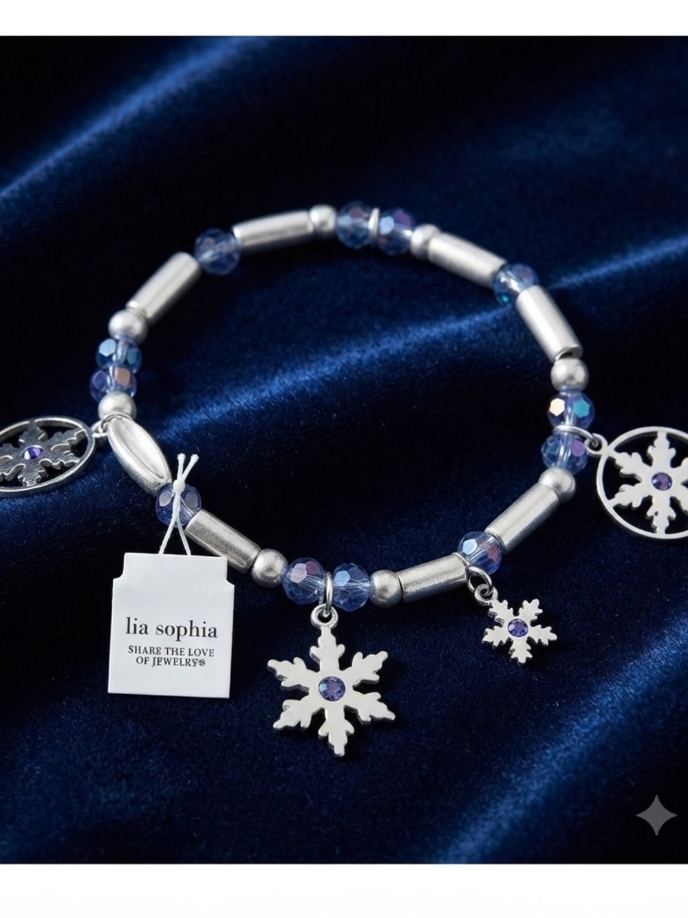 NWT Lia Sophia Silver Stretch Bracelet with Snowflake hanging charms Frozen